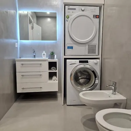 Διαμέρισμα Deluxe Rent Τίρανα